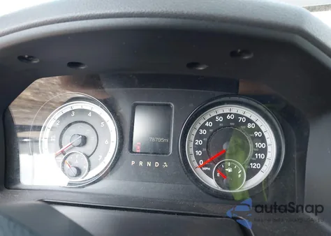 2014 Ram 1500 Express z USA, uszkodzony, nr VIN 1C6RR7FT7ES300385